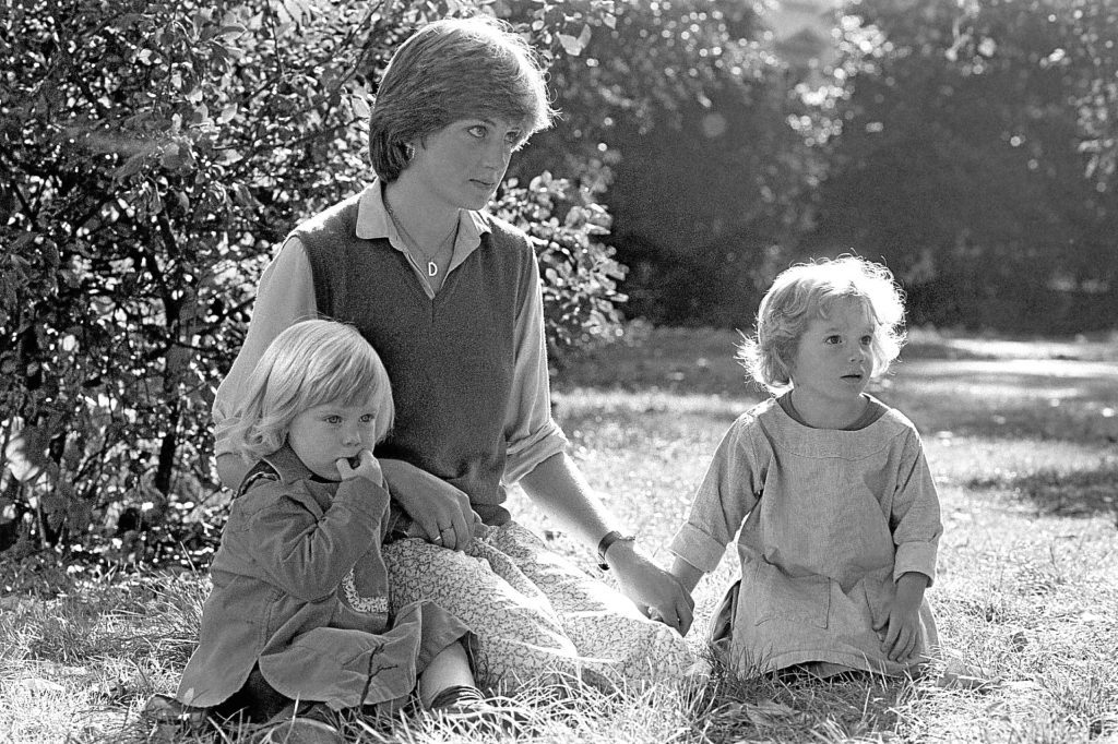 10 Moments That Shaped Princess Dianas Life Sunday Post