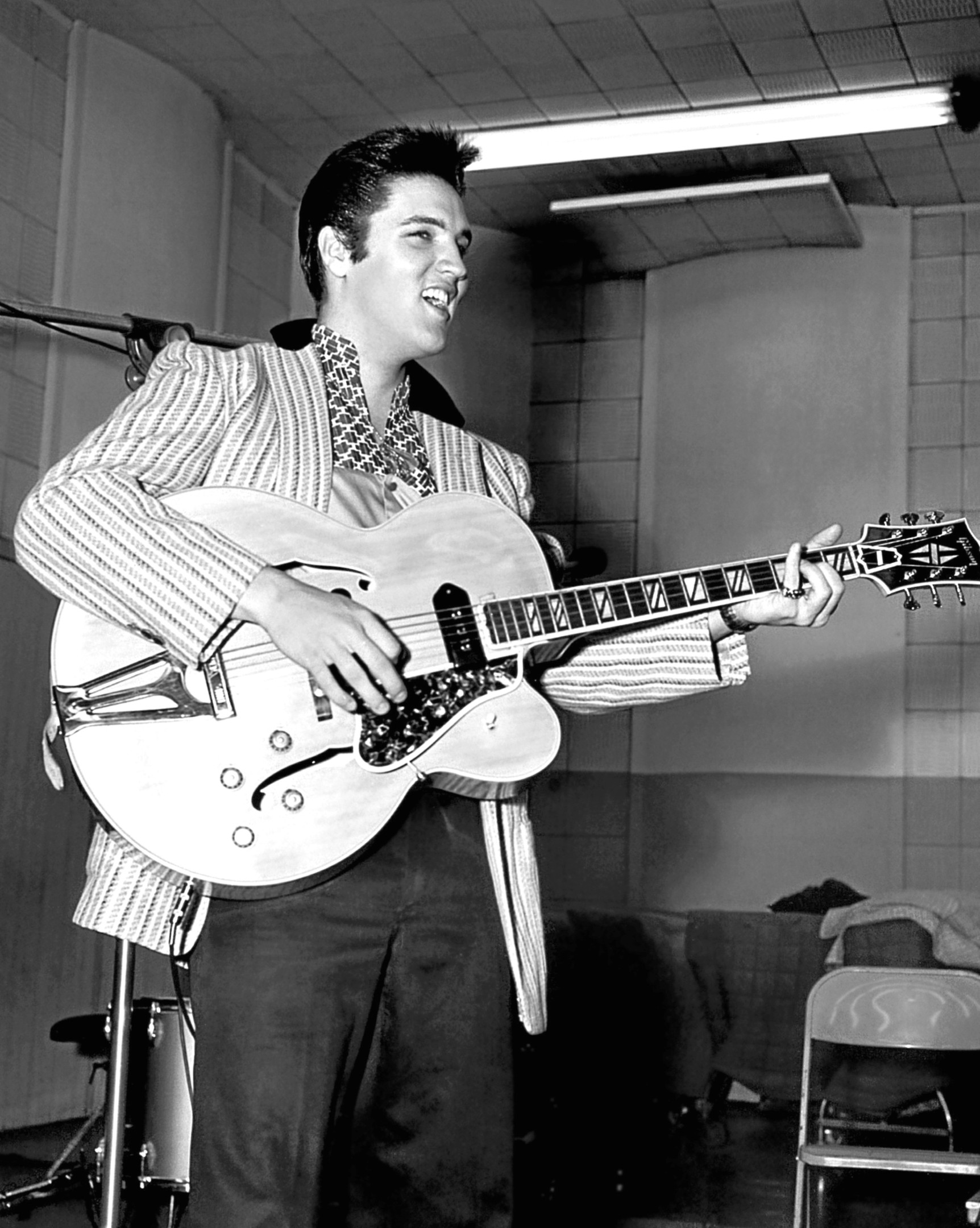 The 50 milestone moments of Elvis Presley, who died on this day 40 ...