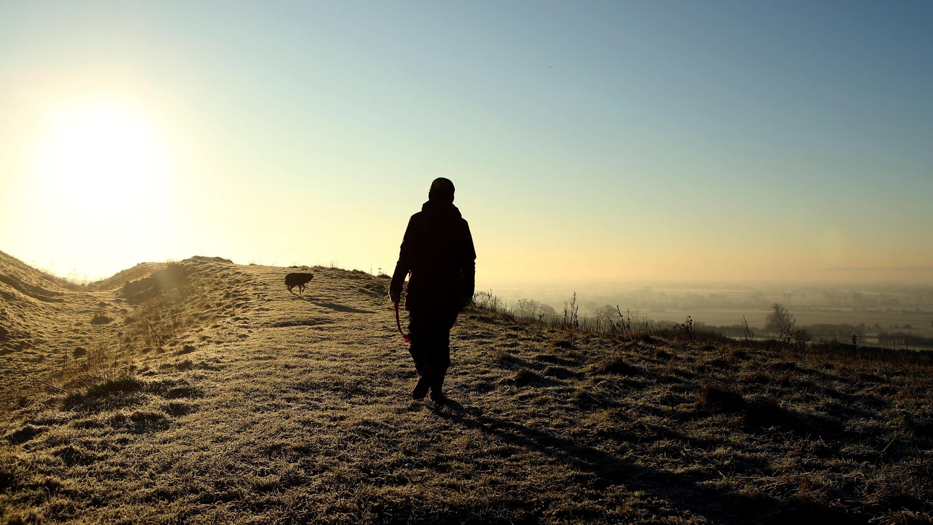 number-of-middle-aged-people-living-alone-in-uk-soars-the-sunday-post