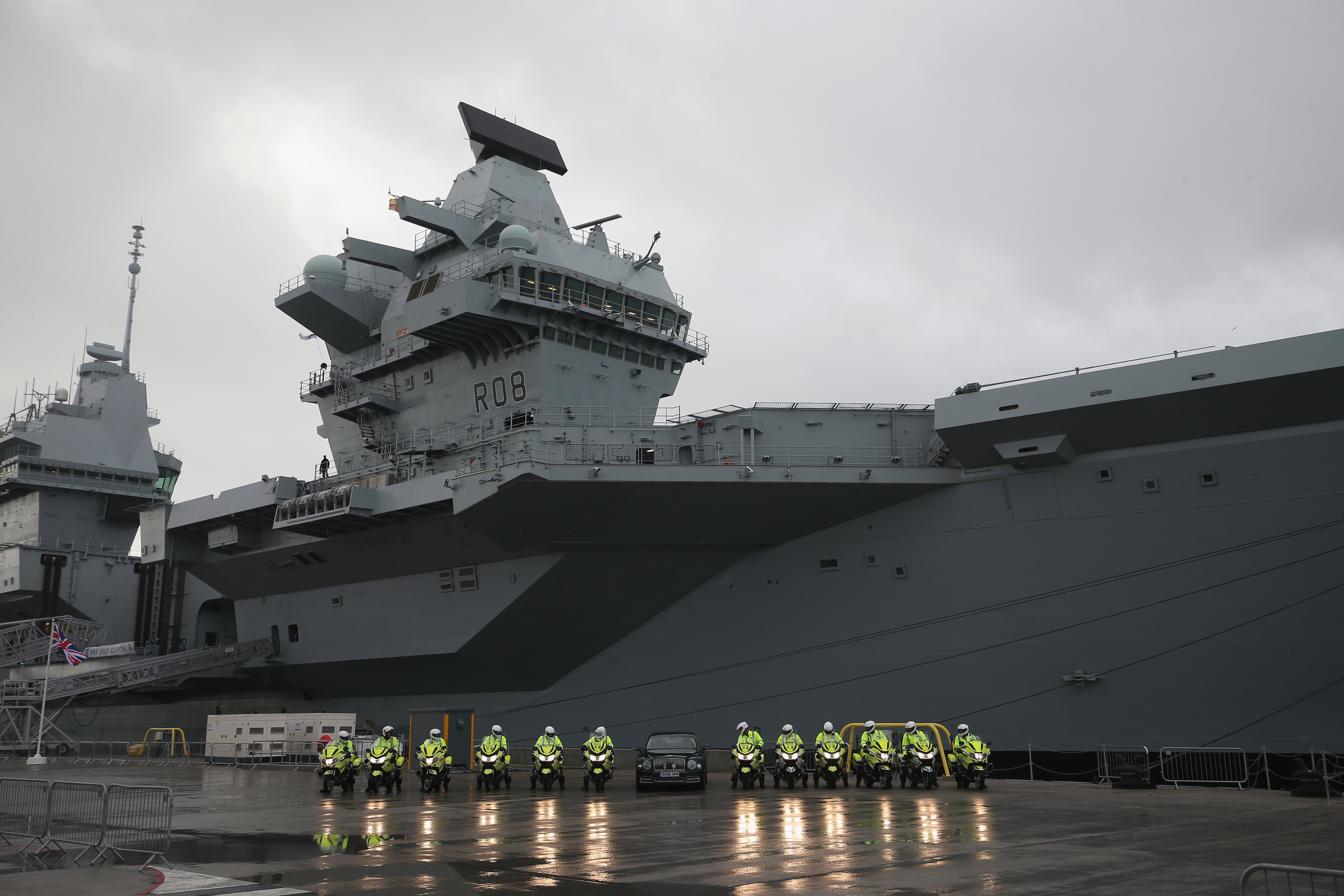 In pictures: The Queen welcomes Royal Navy's 'flagship for the 21st ...