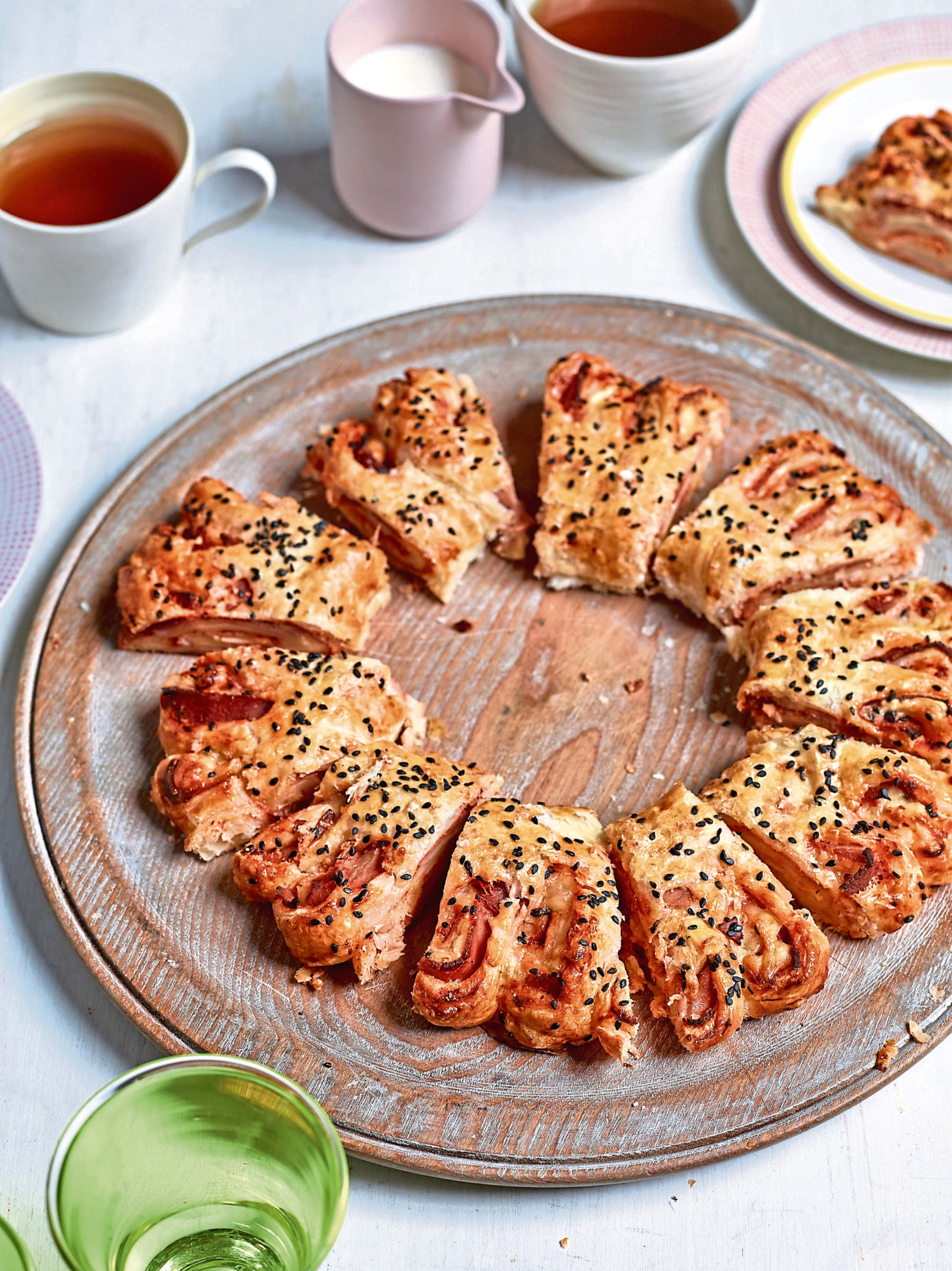 Meals for under £10: GBBO winner Nadiya's ham and cheese crown - The