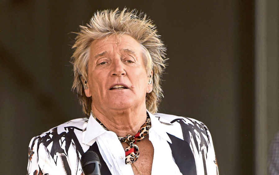 Sir Rod Stewart's Aberdeen gig tonight cancelled due to bad weather ...